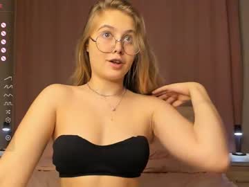 hot cam girl pewdieevaa image #3450311