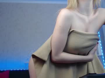 hot cam girl adrykilly image #1943824