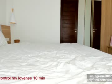 hot cam girl carolinaherera image #1619259