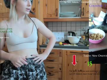 hot cam girl kimilee22 image #1198743