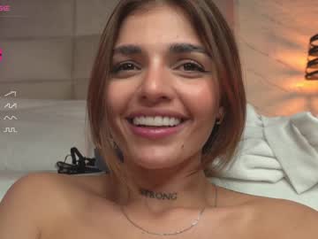 hot cam girl laura_roldan image #3386554