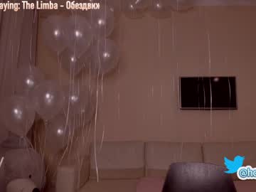 hot cam girl hollyextra image #701982