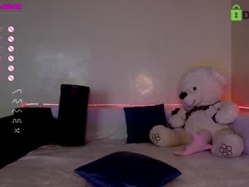 hot cam girl fallen_angel_18 image #2608360