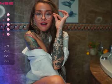 hot cam girl nickyneck image #2560547