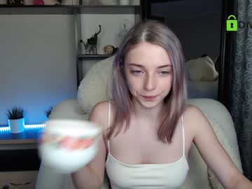 hot cam girl adrykilly image #183297