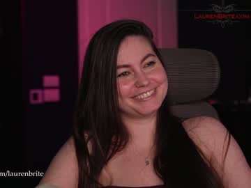 hot cam girl laurenbrite image #2620583