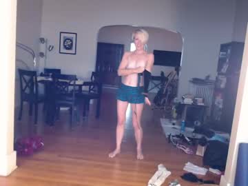 hot cam couple crazy4happy image #169751