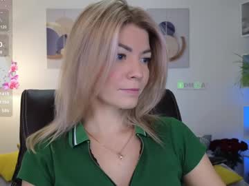 julia_cute_ hot cam