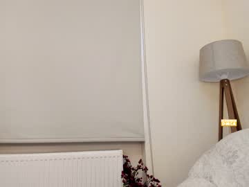 hot cam girl snowww_white image #1740510