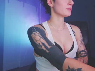 hot cam girl aynmarie image #3517037
