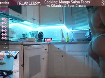hot cam girl milavalentinax image #2296674