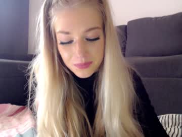 hot cam girl pervyblonde image #1270288