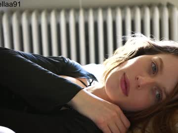 hot cam girl ellaa91 image #2789041