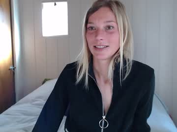 hot cam couple joannadea image #2583709