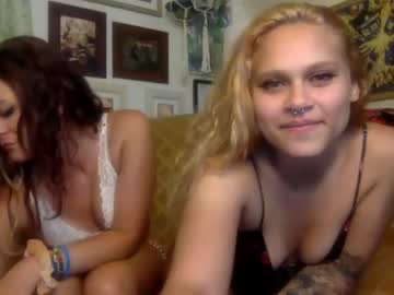 hot cam girl stormy1223 image #3154766