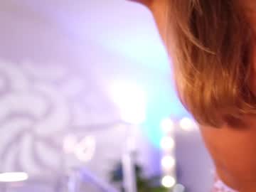 hot cam girl eva_fashionista image #3378915