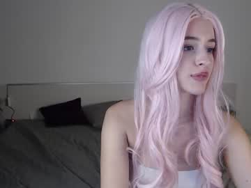 bella_snake hot cam