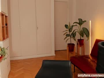 hot cam girl secretcoraline image #2953198