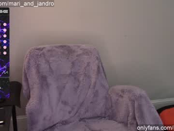hot cam couple mari_and_jandro image #384947