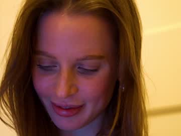 hot cam girl ellaa91 image #453746