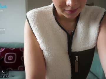 hot cam girl soifiee image #1080612