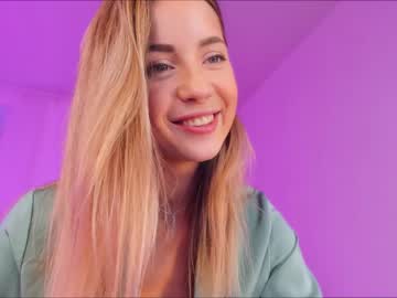 hot cam girl emmi_rosee image #4003282