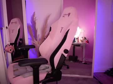 hot cam girl strawberryjamx image #3110568