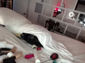 hot cam couple mathewandvictoria image #2482902