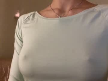 hot cam girl littlegreekflower image #4275266