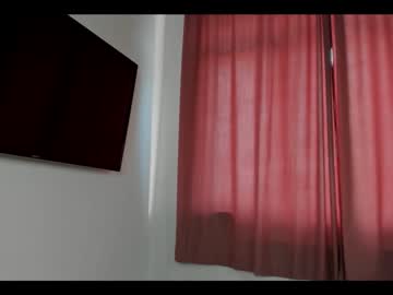 hot cam girl emilybatee image #2970961