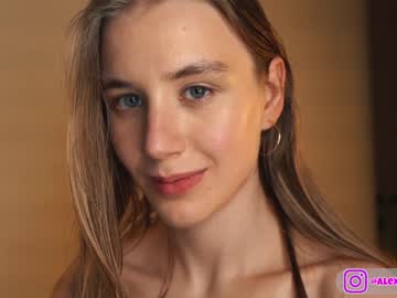 hot cam girl alexispeach image #386677