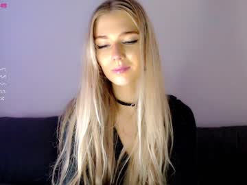 hot cam girl pervyblonde image #2237366