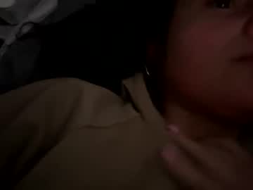 hot cam girl skeetmaskshawtiiixo image #4409540