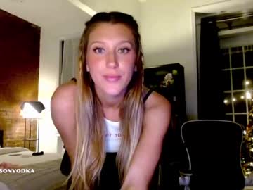 hot cam girl addisonvodka image #2230418