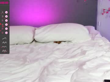 hot cam girl sweettinaaa image #1684779