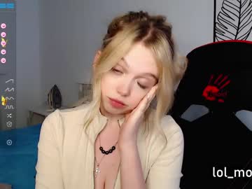 hot cam girl small_blondee image #2504138