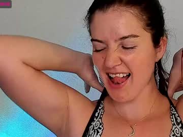 hot cam girl cutenataly image #3215937