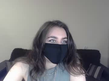 hot cam girl cutiecarmen_ image #1147392