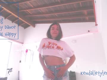 hot cam couple kendalltyler image #3397